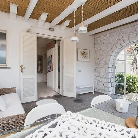 Apartamento Sea Rose Lípara